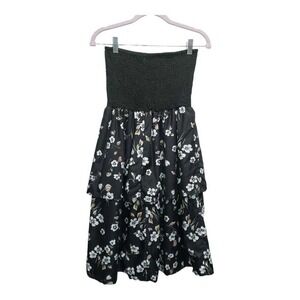 NWT Strapless Halter dress by New Fashion Size Medium